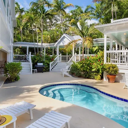 Grand Key Oasis By Last Key Realty